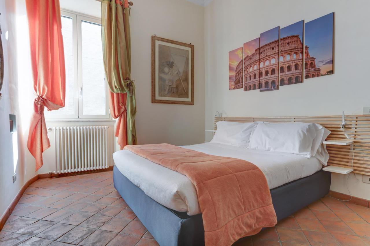 Colosseo Residenza Sette Sale ローマ エクステリア 写真
