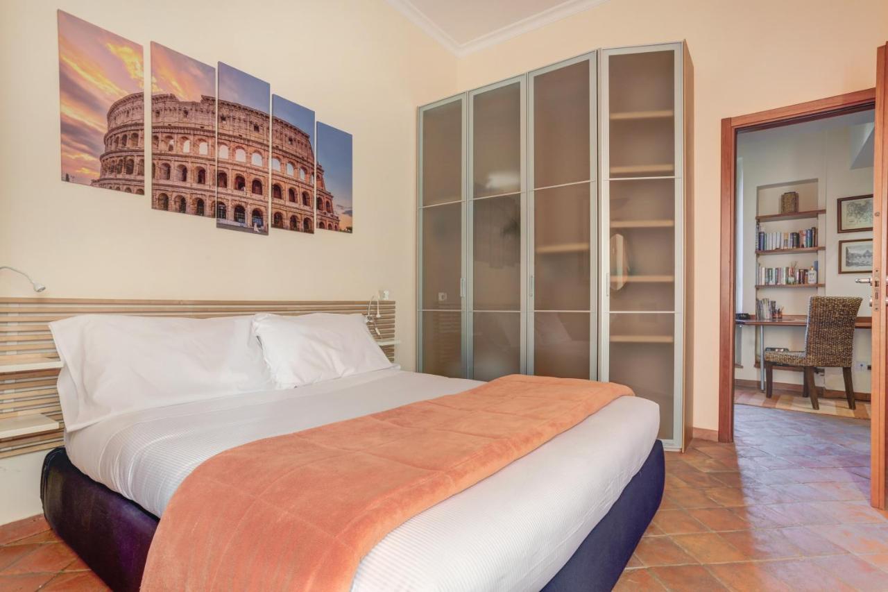 Colosseo Residenza Sette Sale ローマ エクステリア 写真
